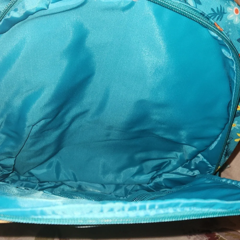 Disney •nwt frozen